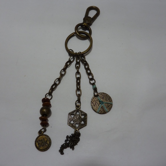The Sak Purse Handbag Charms Antique Metal Key Chain Boho Peace Sign - Picture 2 of 3